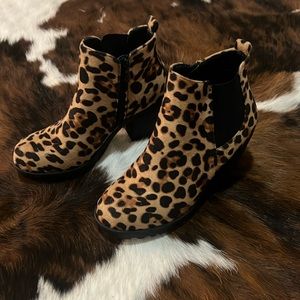 Cheetah booties size 6.5